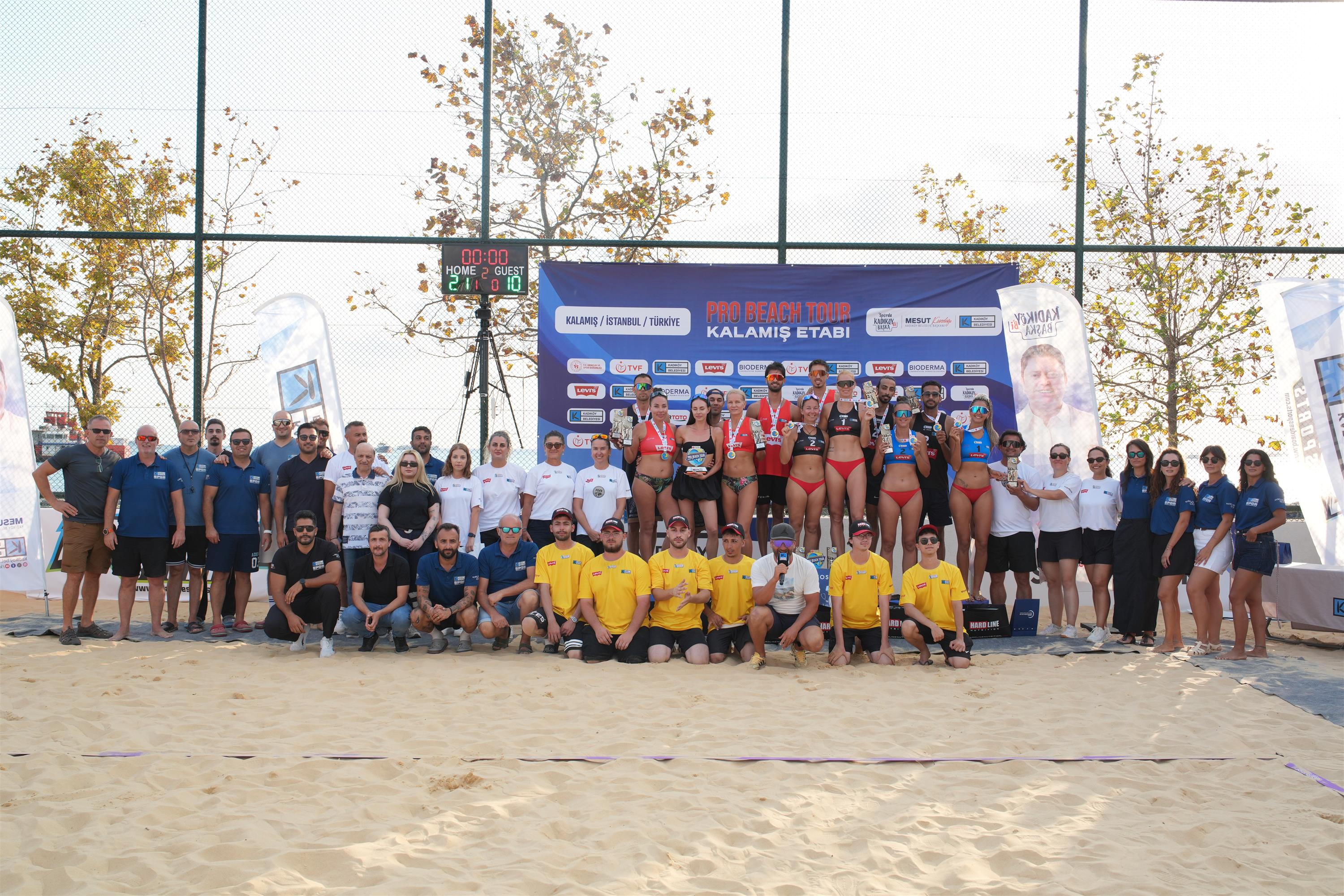 Kalamış'ta plaj voleybolu heyecanı sona erdi